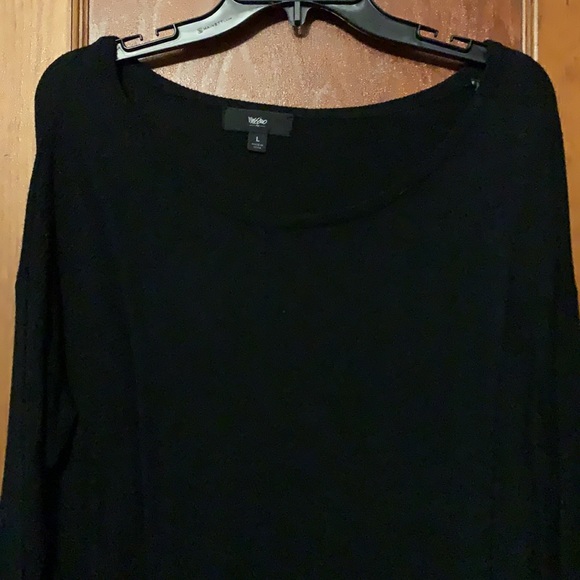 Black sweater tunic, large. Perfect with leggings! - Picture 2 of 2